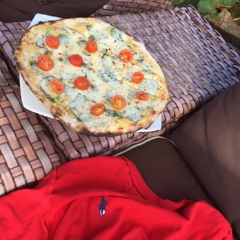 Eclipse Restaurant - Nothing like having pizza on the beach lol - Caribbean Near Me - Isabela, Puerto Rico