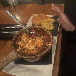 Chili and cornbread
