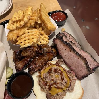 Lawless Barbecue - Fries, burnt ends, brisket, pulled pork - Barbeque Near Me - Portland, Oregon