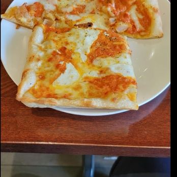 Pizzaiolo Gourmet Eatery - Pizza Near Me - Commack, New York