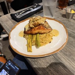 Salmon, rice, Asparagus, crabmeat Salmon, rice, Asparagus, crabmeat