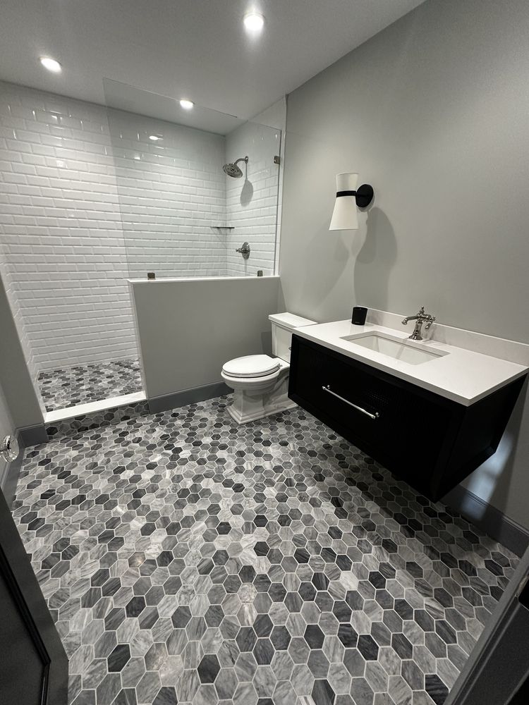 Slide of LAC General Contractor