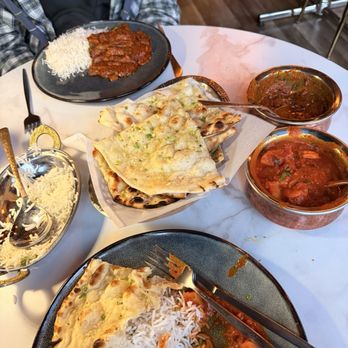 Royal Indian Curry House - Kadahi Vindaloo Chana Masala Chili Garlic Naan Steam Rice - Indian Near Me - Long Beach, California Royal Indian Curry House - Kadahi Vindaloo Chana Masala Chili Garlic Naan Steam Rice - Indian Near Me - Long Beach, California