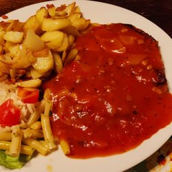 Gaststätte Zur Traube - Schweinesteak mit Zigeunersosse 10,20 Euro