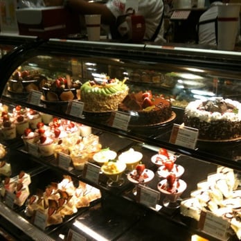 85°C Bakery Cafe-Irvine - Inside - Coffee & Tea Near Me - Irvine, California 85°C Bakery Cafe-Irvine - Inside - Coffee & Tea Near Me - Irvine, California