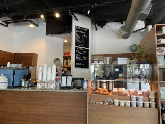 Broadcast Coffee by null