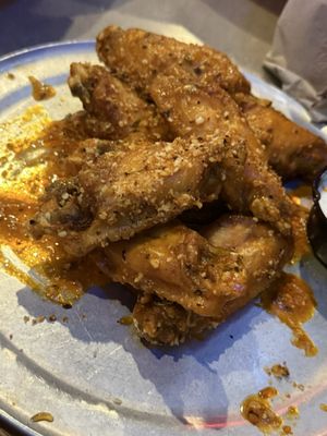 Pluckers Wing Bar by null