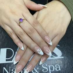 Paris Nails and Spa - Acrylic with french