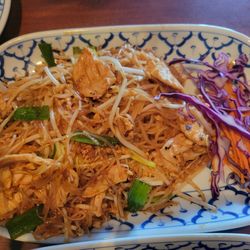 Thai Emerald - Phad Thai with Chicken