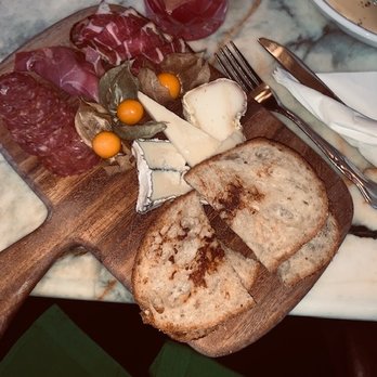 Putnam's Pub & Cooker - The delicious meat and cheese platter - Pubs Near Me - Brooklyn, New York Putnam's Pub & Cooker - The delicious meat and cheese platter - Pubs Near Me - Brooklyn, New York