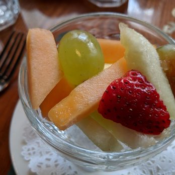 Maggie Mays - Fresh Fruit Cup - American Near Me - Bayside, New York