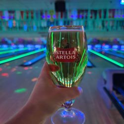 Port Jeff Bowl - Bowling at night, Stella beer