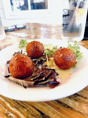 Flatlands Bourbon and Bayou by null