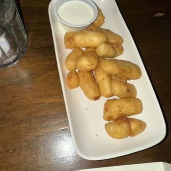 Quivey's Grove - Cheese curds - New American Near Me - Fitchburg, Wisconsin