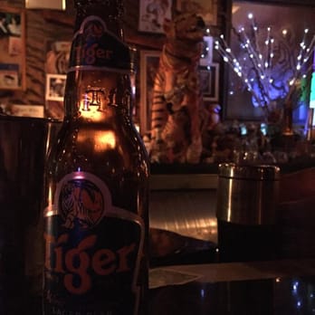 Le Tigre Lounge - Dive Bars Near Me - Madison, Wisconsin Le Tigre Lounge - Dive Bars Near Me - Madison, Wisconsin