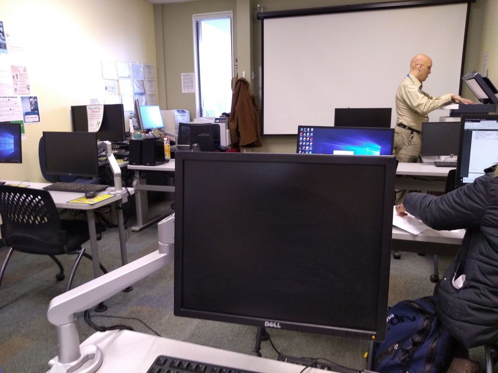 ALASKA HOUSING FINANCE CORPORATION 17 Photos Apartments 624 W