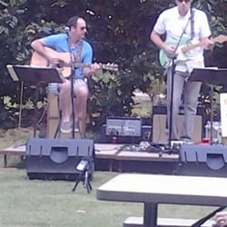 Live At The Garden - Memphis Botanic Garden - The band is great