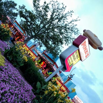 Cedar Point - Love the landscaping! - Amusement Parks Near Me - Sandusky, Ohio Cedar Point - Love the landscaping! - Amusement Parks Near Me - Sandusky, Ohio