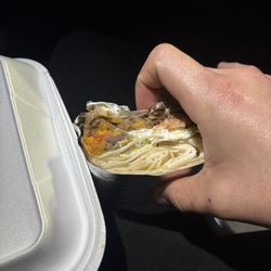 I ordered a torta n I got a burrito dis jus disgusting