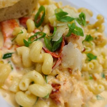 McGarry's Pub - a plate of macaroni and cheese - Irish Near Me - Maple Plain, Minnesota