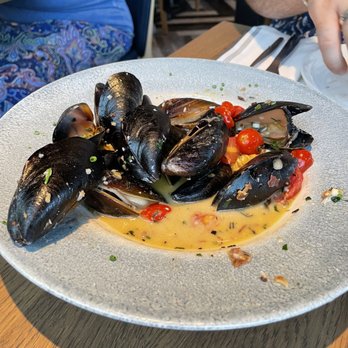Dryft - Mussels! - Seafood Near Me - Revere, Massachusetts Dryft - Mussels! - Seafood Near Me - Revere, Massachusetts