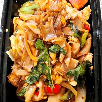 Orchid Thai - Pad Kee Mao Chicken - $10.45 - Thai Near Me - Baldwin Park, California Orchid Thai - Pad Kee Mao Chicken - $10.45 - Thai Near Me - Baldwin Park, California