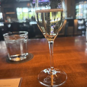 JOEY Southcenter - New American Near Me - Tukwila, Washington