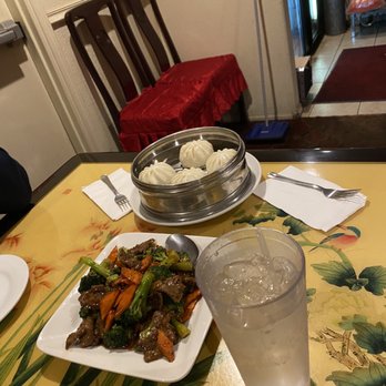 Hanford Chinese Kitchen - Broccoli Beef, BBQ Pork Buns - Chinese Near Me - Hanford, California