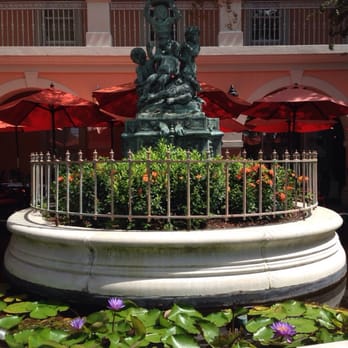 Jane's Cafe on 3rd - Camargo Arcade hosts Jane's  patio dining - Breakfast & Brunch Near Me - Naples, Florida