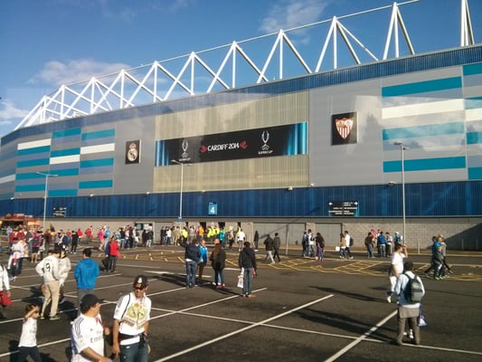 Cardiff City Stadium by null