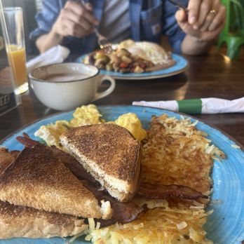 The District Cafe - Breakfast & Brunch Near Me - Bakersfield, California The District Cafe - Breakfast & Brunch Near Me - Bakersfield, California