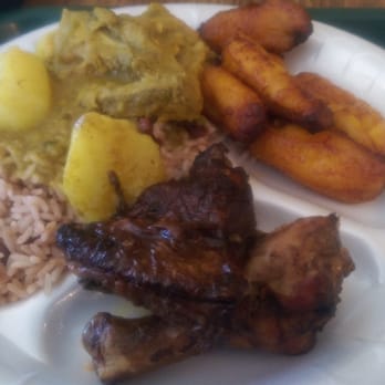 Carican Flavors - Curry Chicken/Jerk Chicken Peas and Rice Fried Plantains - Caribbean Near Me - Oklahoma City, Oklahoma