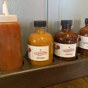 Gus's BBQ - Sauces at the table - Barbeque Near Me - Porter Ranch, California Gus's BBQ - Sauces at the table - Barbeque Near Me - Porter Ranch, California
