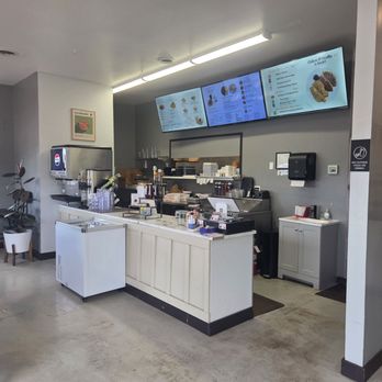 Swan's Korean Fried Chicken - The front counter in the restaurant - Chicken Wings Near Me - Burlington, Washington