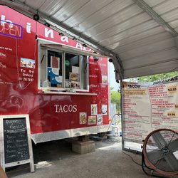 La China ATX - Truck and covered area