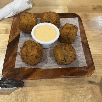 Corner Joint - 5 Mac N Cheese Poppers - Pizza Near Me - Lawndale, California