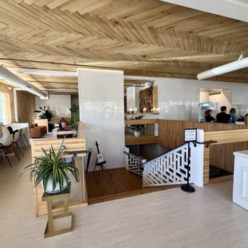 BOXED AND BURLAP - Updated October 2025 - 119 Photos & 90 Reviews - 2935 State Hwy 67, Delavan