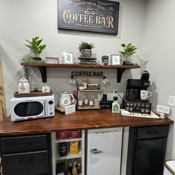 Heritage Oaks RV Resort - Coffee bar! - Campgrounds Near Me - Wellborn, Florida