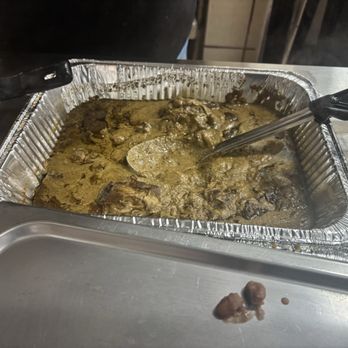 Mi Tiendita Bakery - Green mole chicken - Bakeries Near Me - Fresno, California Mi Tiendita Bakery - Green mole chicken - Bakeries Near Me - Fresno, California