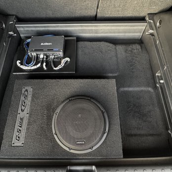 Simon's Stereo - Amp and sub - Car Stereo Installation Near Me - North Hollywood, California Simon's Stereo - Amp and sub - Car Stereo Installation Near Me - North Hollywood, California