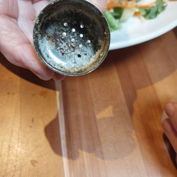 Cheddar's Scratch Kitchen - Rust under cap of salt shaker. - Comfort Food Near Me - Valdosta, Georgia Cheddar's Scratch Kitchen - Rust under cap of salt shaker. - Comfort Food Near Me - Valdosta, Georgia
