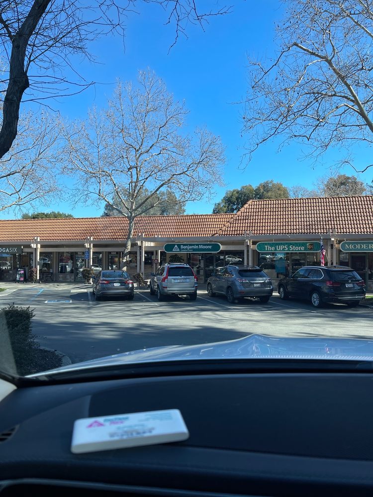 BENJAMIN MOORE CREATIVE PAINT Updated September 2024 23 Photos & 26