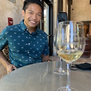 Séka Hills Tasting Room - First wine- 2019 Sauvignon blanc - Venues & Event Spaces Near Me - Brooks, California Séka Hills Tasting Room - First wine- 2019 Sauvignon blanc - Venues & Event Spaces Near Me - Brooks, California