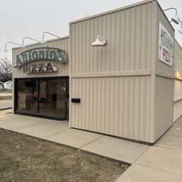 Exterior photo of Antonios Pizza - Springfield, Illinois Exterior photo of Antonios Pizza - Springfield, Illinois