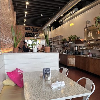 Aurora - Coffee & Tea Near Me - Oklahoma City, Oklahoma