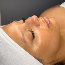 Hydrafacial AfterGlow