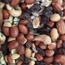 Three Rivers Co-Op Natural Foods & Deli - Student Trail Mix (Love!!!)