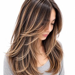 Hair Club 20 Arcadia - Full highlights with face framing haircut