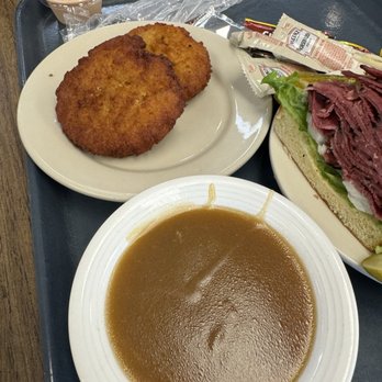 Shapiro's Delicatessen - potato pancakes with a side of gravy - yummy - Delis Near Me - Indianapolis, Indiana