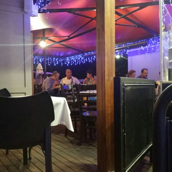 Otello Trattoria Pizzeria - Don't be fooled by the few tables out the front. There's a lovely deck out the back! - Pizza Near Me - West End, QLD